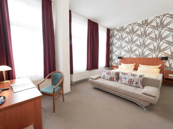 Bild 2: Hotel Schwarzer Adler